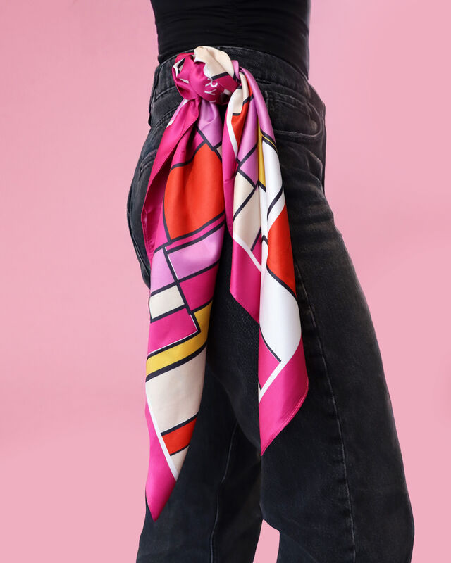 MKACF Scarf